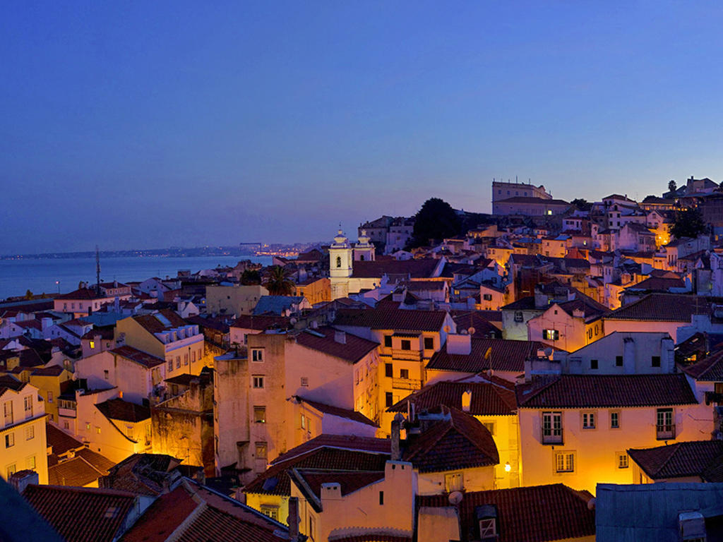 Lisbon Colours Bairro Alto Apartments Exterior foto